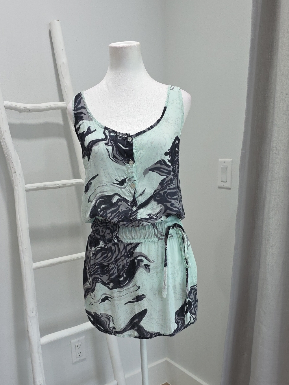 Young Fabulous & Broke  Mint Green Marble-Print  Beach Cover Up With Pockets